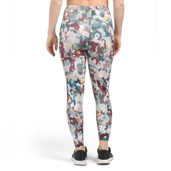 SPANX | Painted Camo, Ruby Multi Active Printed Leggings - Picture 2 of 2